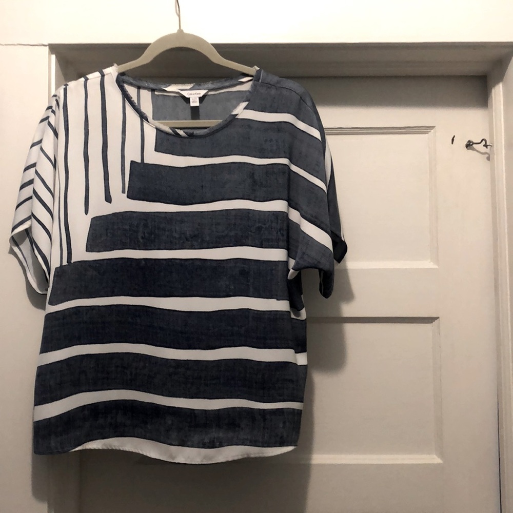 Calvin Klein top!